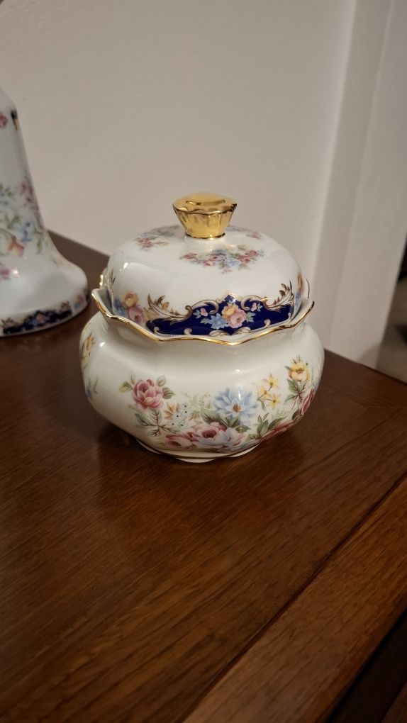 Conjunto em porcelana