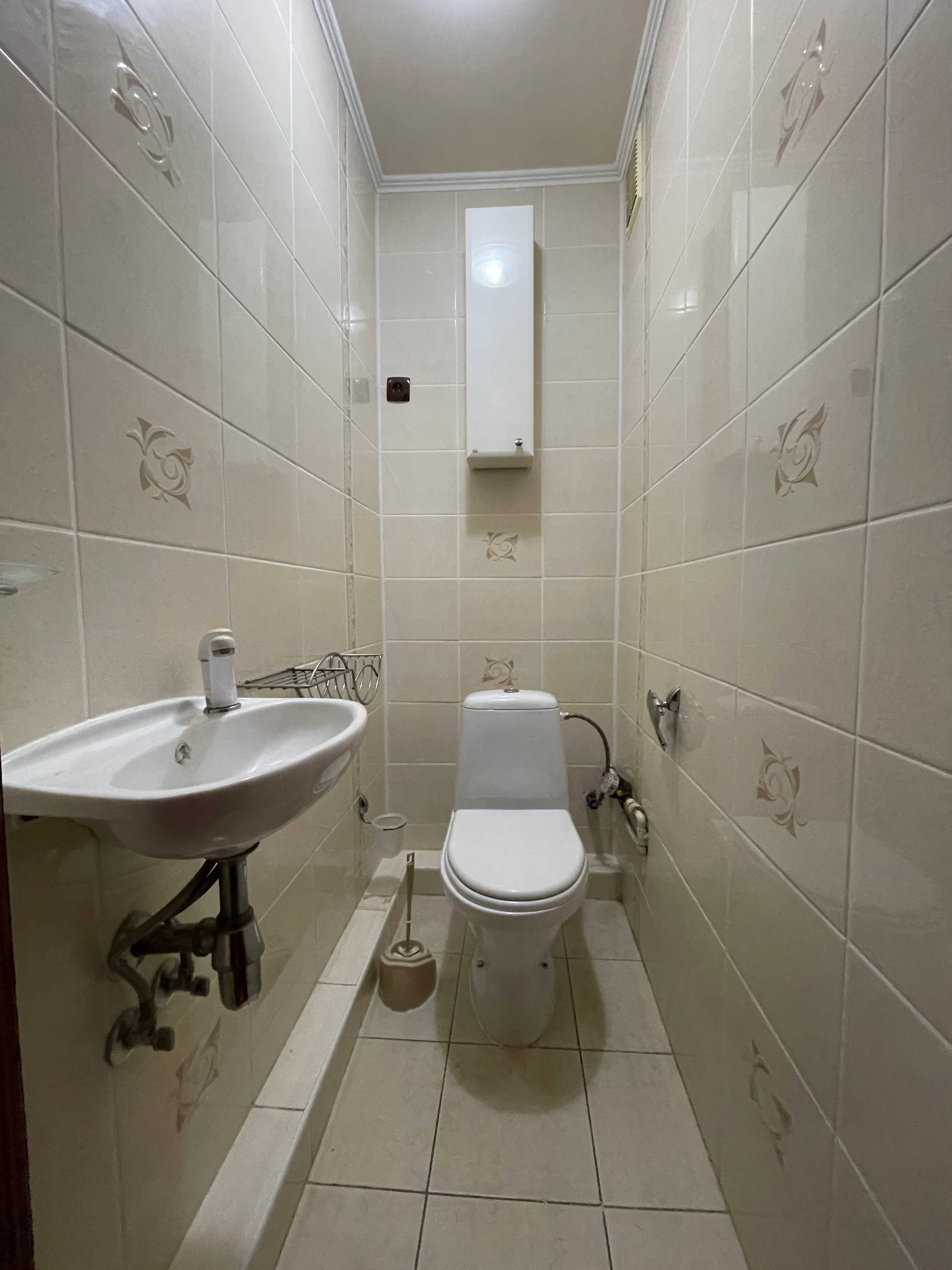 Продам 2 кімнатну квартиру 57 кв.м. м. Новояворівськ!