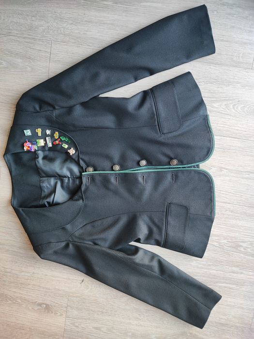 Traje académico feminino Universidade de Aveiro