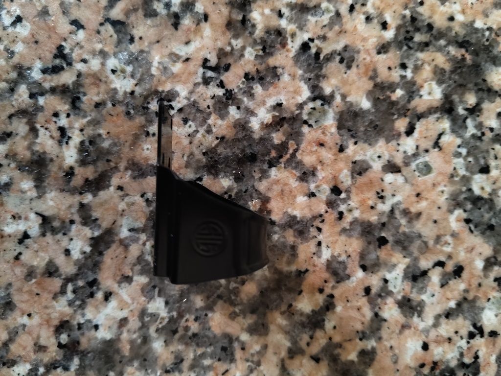 Mira sig sauer.      Romeo 1 pro