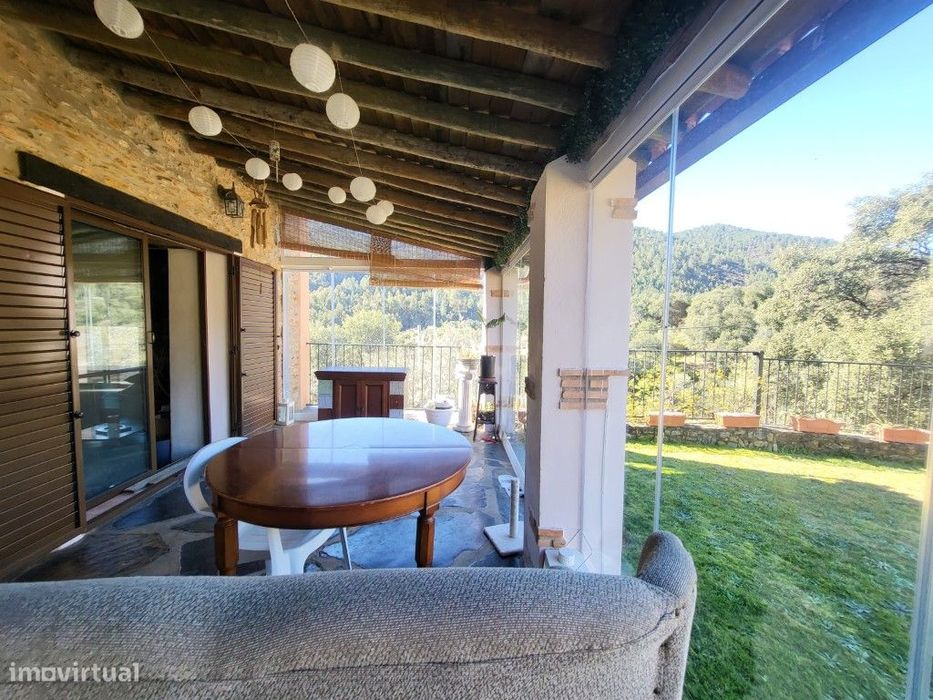 Moradia T5, numa zona paradisíaca da Serra de São Mamede