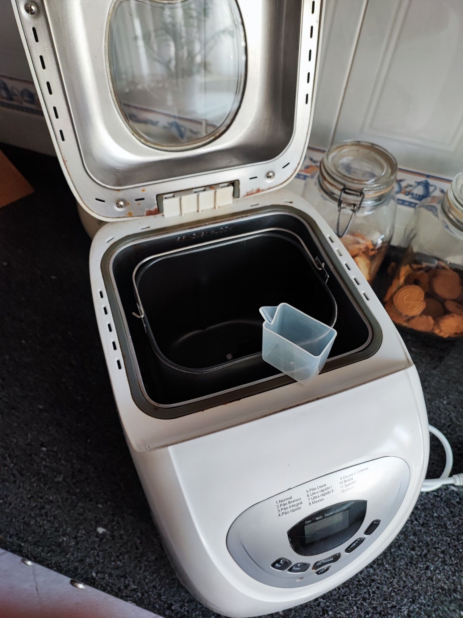 Vendo máquina de fazer pão
