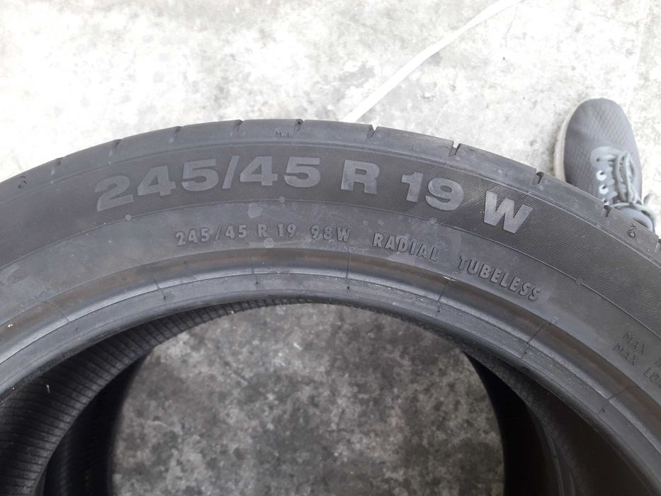 Lato Continental 245/45 R19 5mm