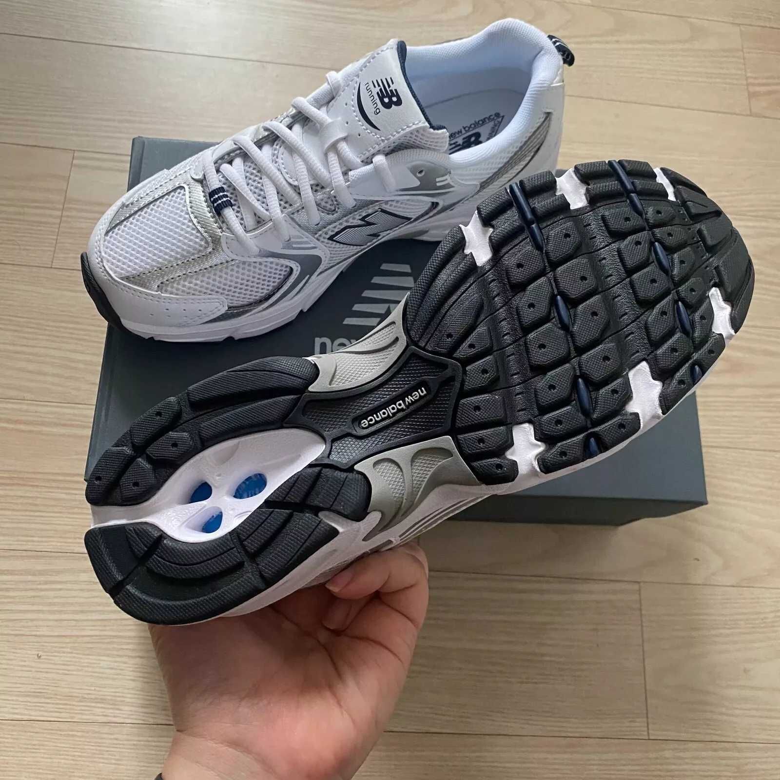 *NoweNewBalance_530_WhiteSilverNavy*Moda.39.5