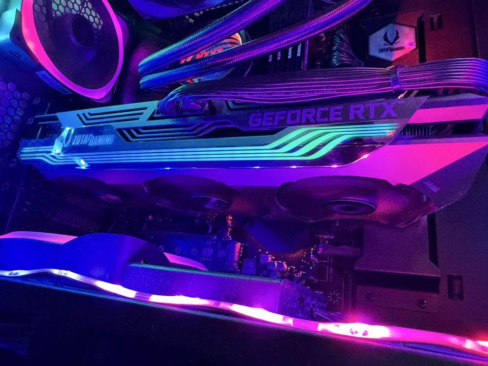 Placa grafica Zotac Gaming GeForce RTX 3070 Ti AMP Holo 8GB GDDR6X