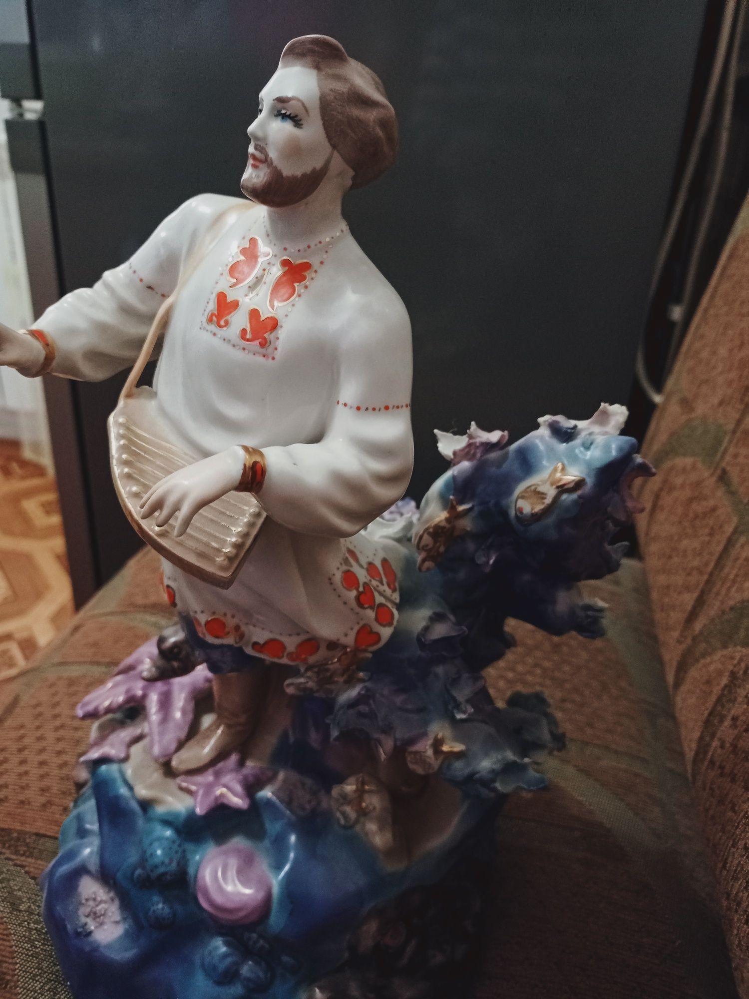 Фарфоровая статуэтка "Садко"