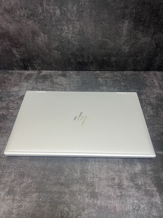 HP EliteBook x360 1040 G8 i5-1135G8 16 RAM 256 SSD IPS 14" touch