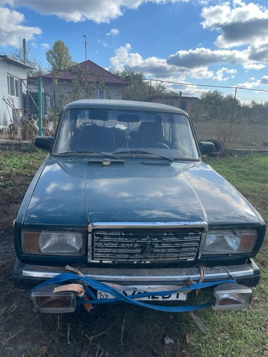 ВАЗ 2107 на повному ходу