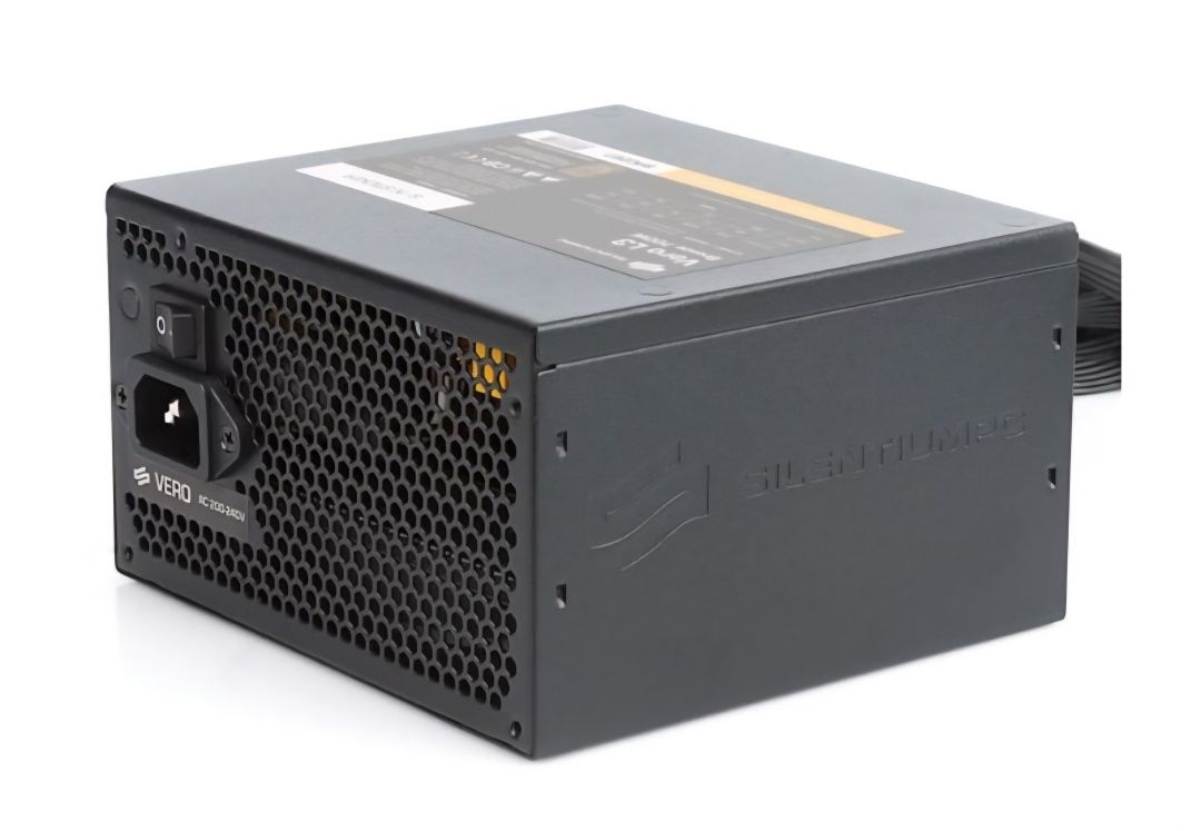 SilentiumPC Vero L3 700W 80 Plus Bronze