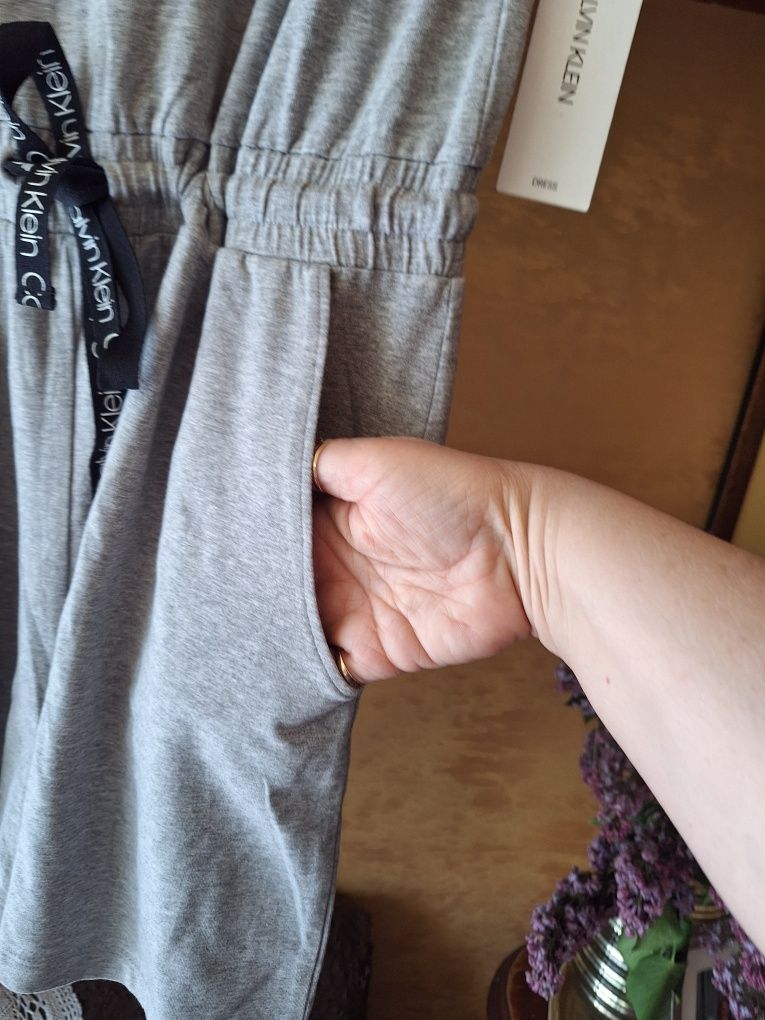 Calvin klein kombinezon XL