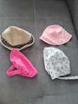 Conjunto de chapéus para bebé