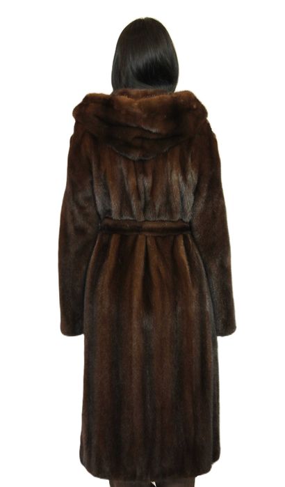 Płaszcz z futra grzbietów norczych -  Mink Male Mahogany