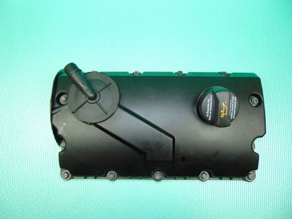 pokrywa zaworów 1,9tdi passat b5 a4 b6 038103469