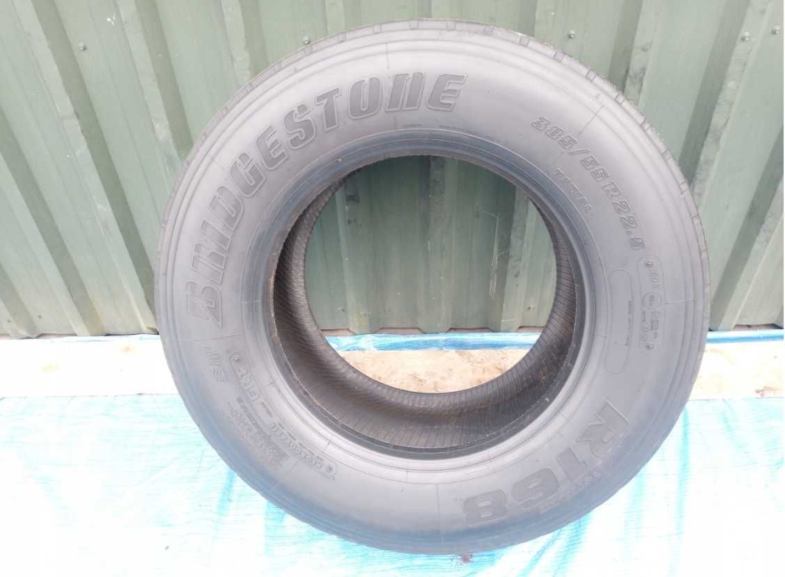 Opona Bridgestone 385/55 R - 22.5 22,5 R 168