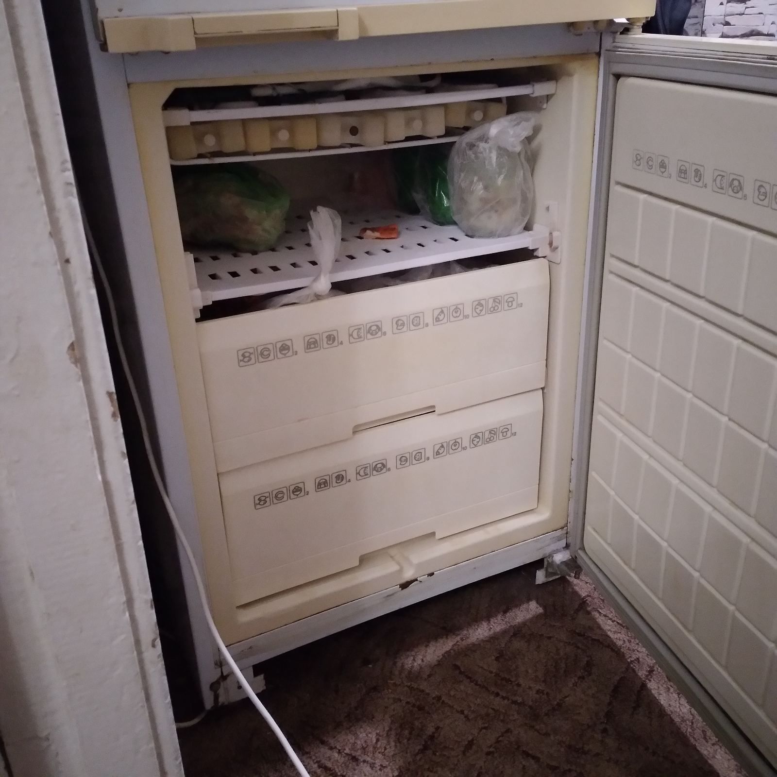 Продам холодильник норд.