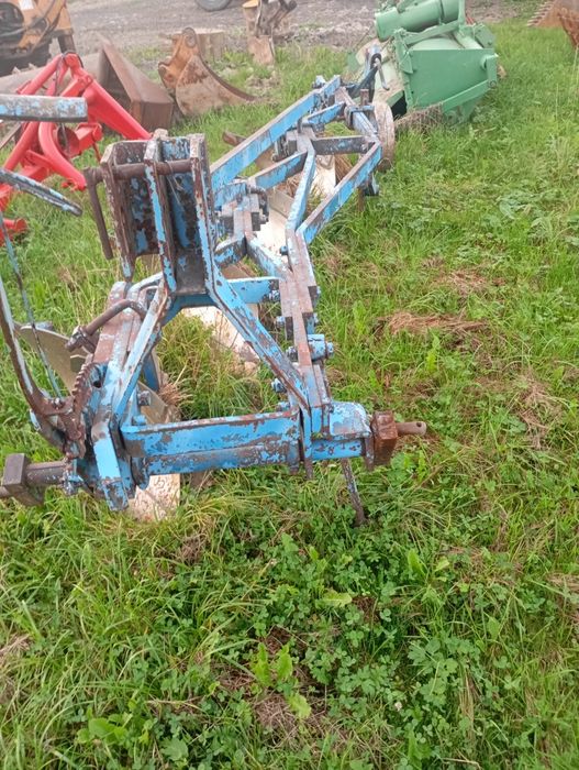 Pług rabewerk 4 skibowy