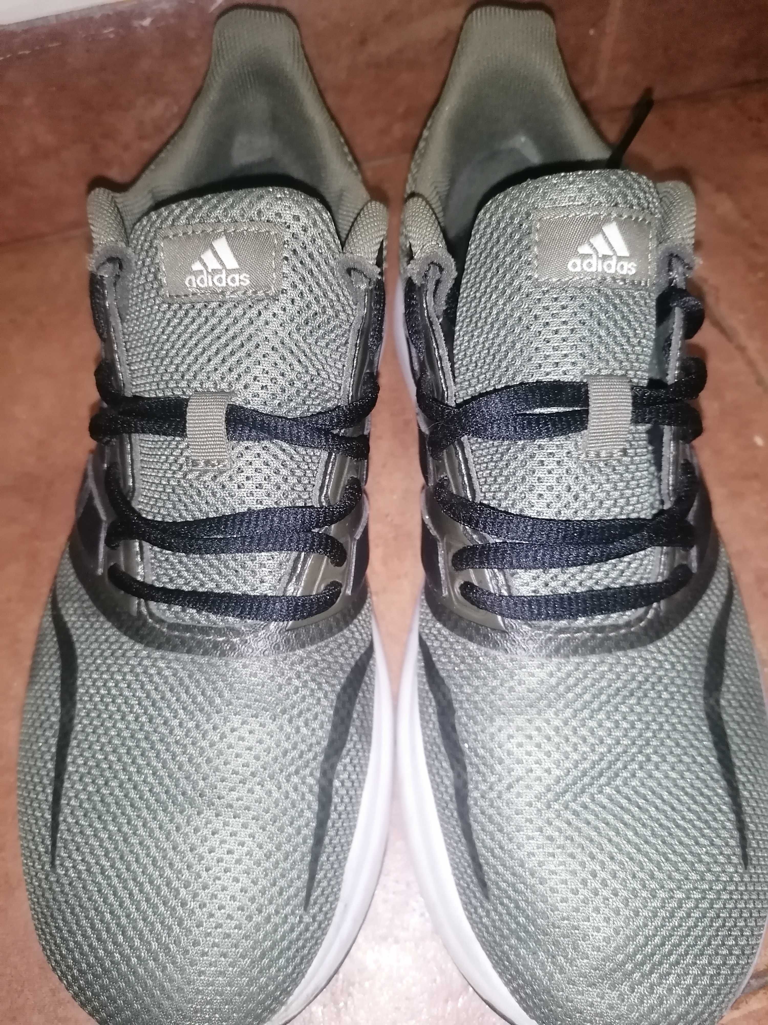 Ténis adidas originais