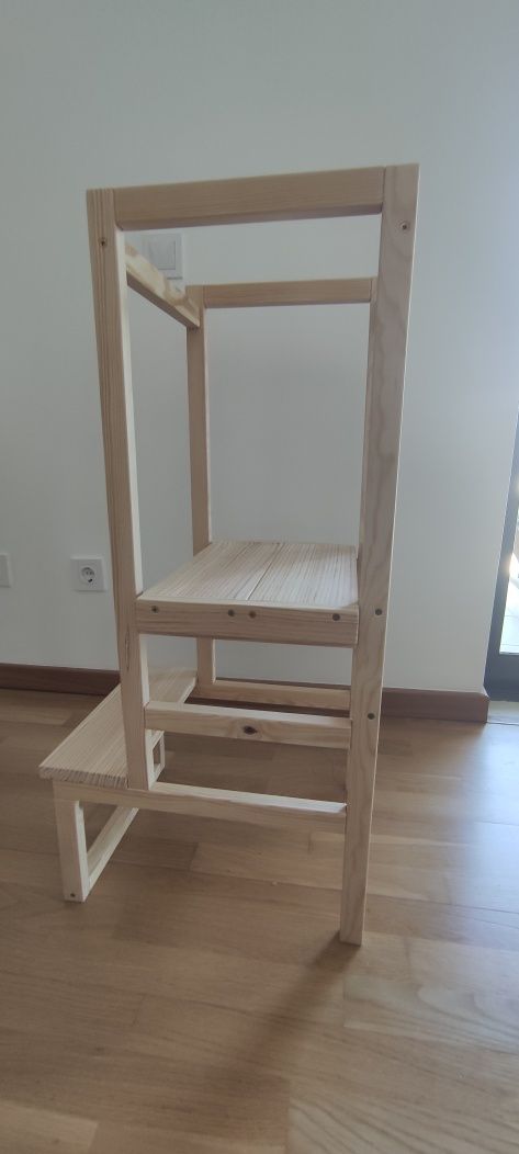 Torre de aprendizagem (como nova)
