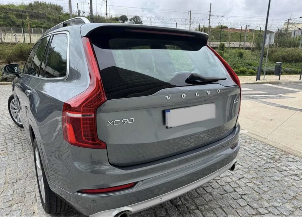 Volvo XC90 D4 Momentum