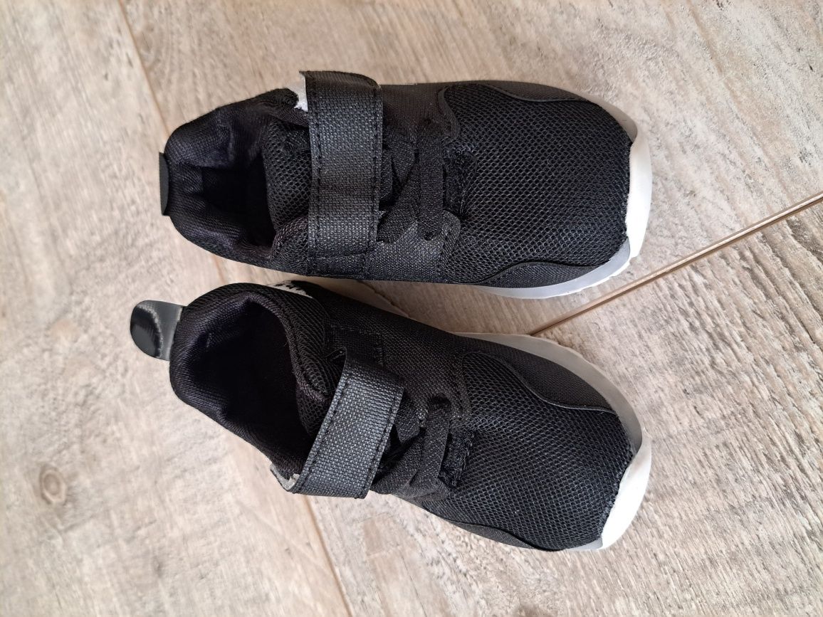 Buty sportowe dziecięce, materiałowe, świecące LED - rozm 24