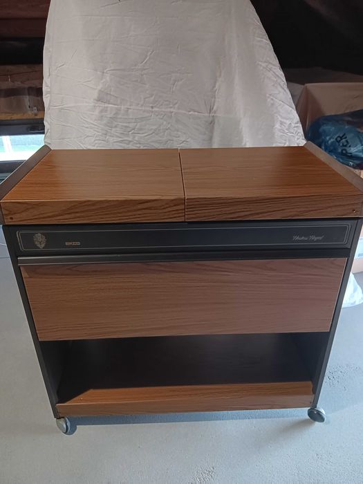 Wózek hotelowy/kelnerski z podgrzewaniem EKCO Hosstes Royal