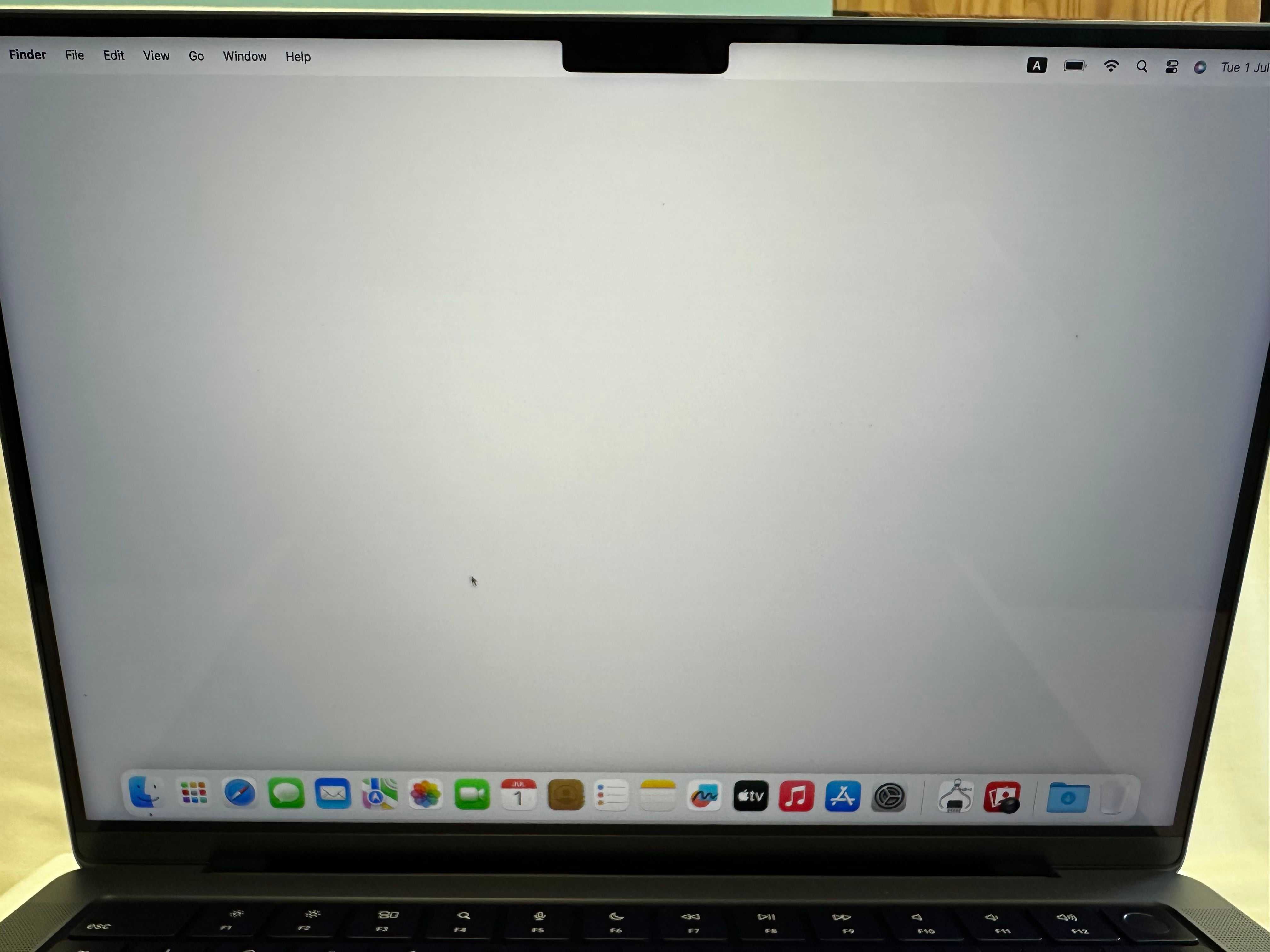 MacBook Pro 14.2”. 2023 M2 Pro(2023), 16RAM/500Gb SSD, батарея 97%