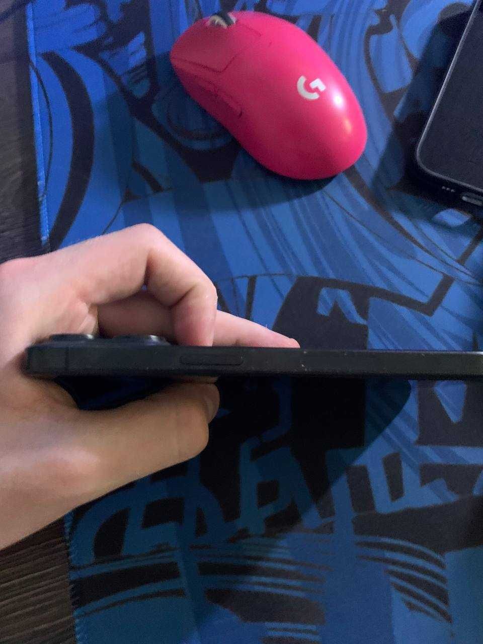 Iphone 15 Pro 128 ГБ (Лок под Оператора)