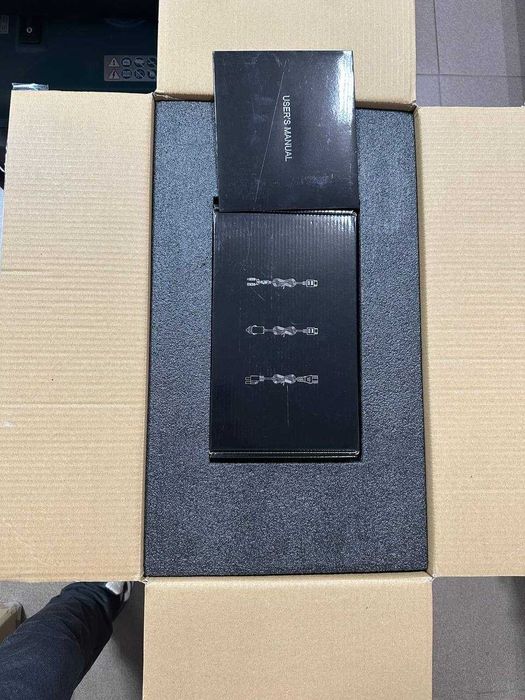 Зарядна станція APower1000 1800w (320000mAh)