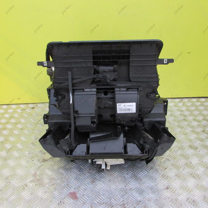 Пічка Mercedes Vito 639 Опалювач в зборі Вито 639 Разборка Віто В6