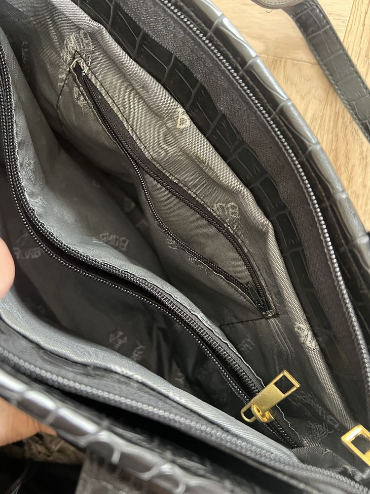 Burberry torebka