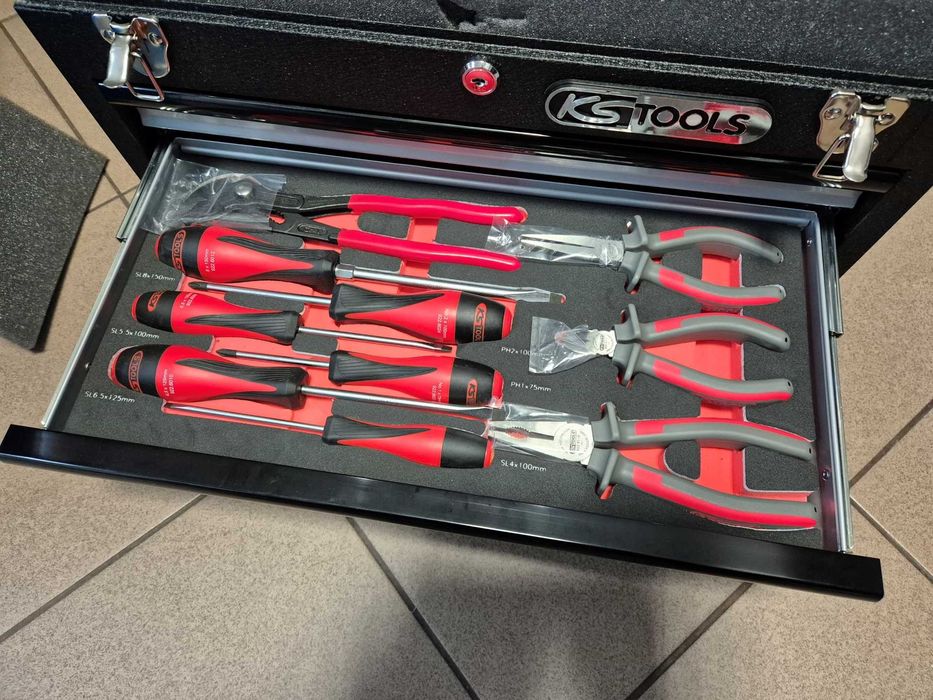 KS Tools 114 el. skrzynka narzędziowa z 3 szufladami