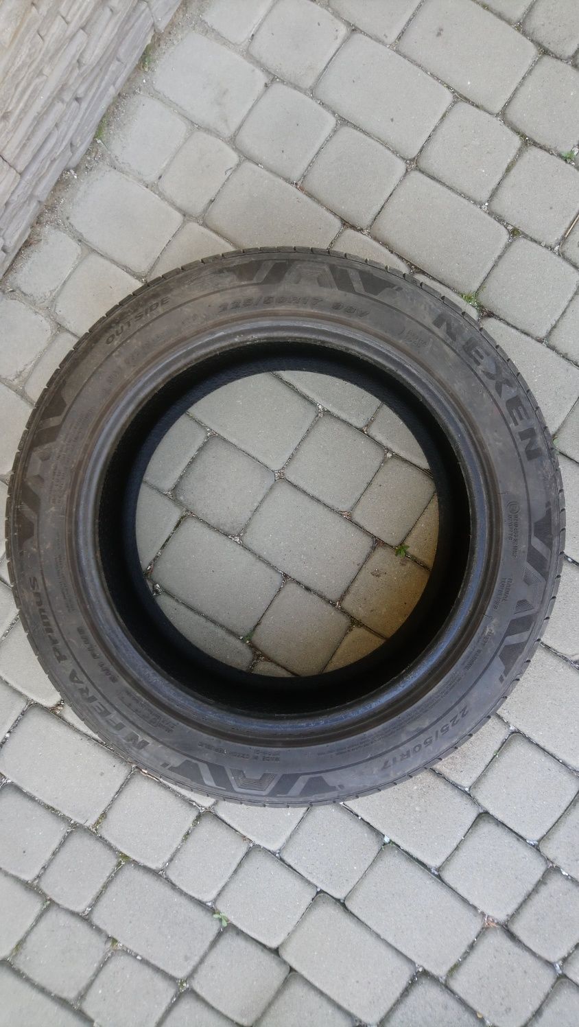 Nexen 225/50 R17 LATO