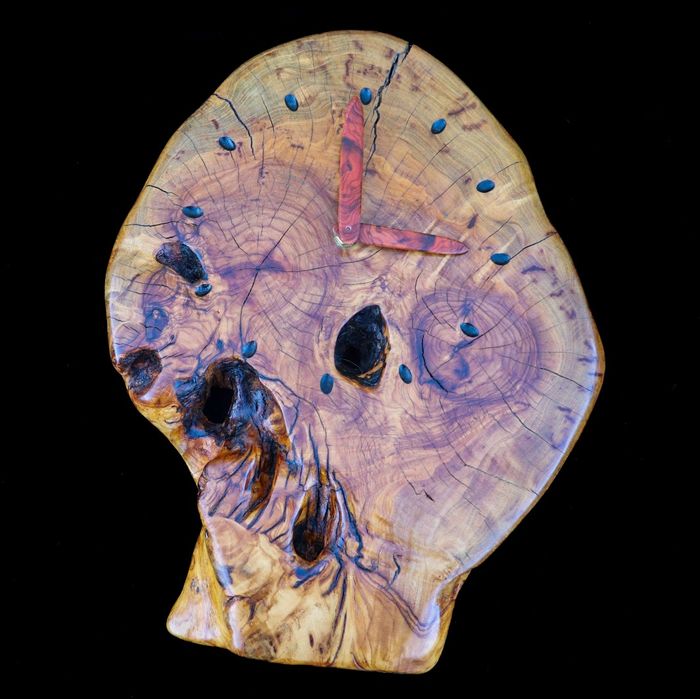 Relógio de Madeira Artesanal