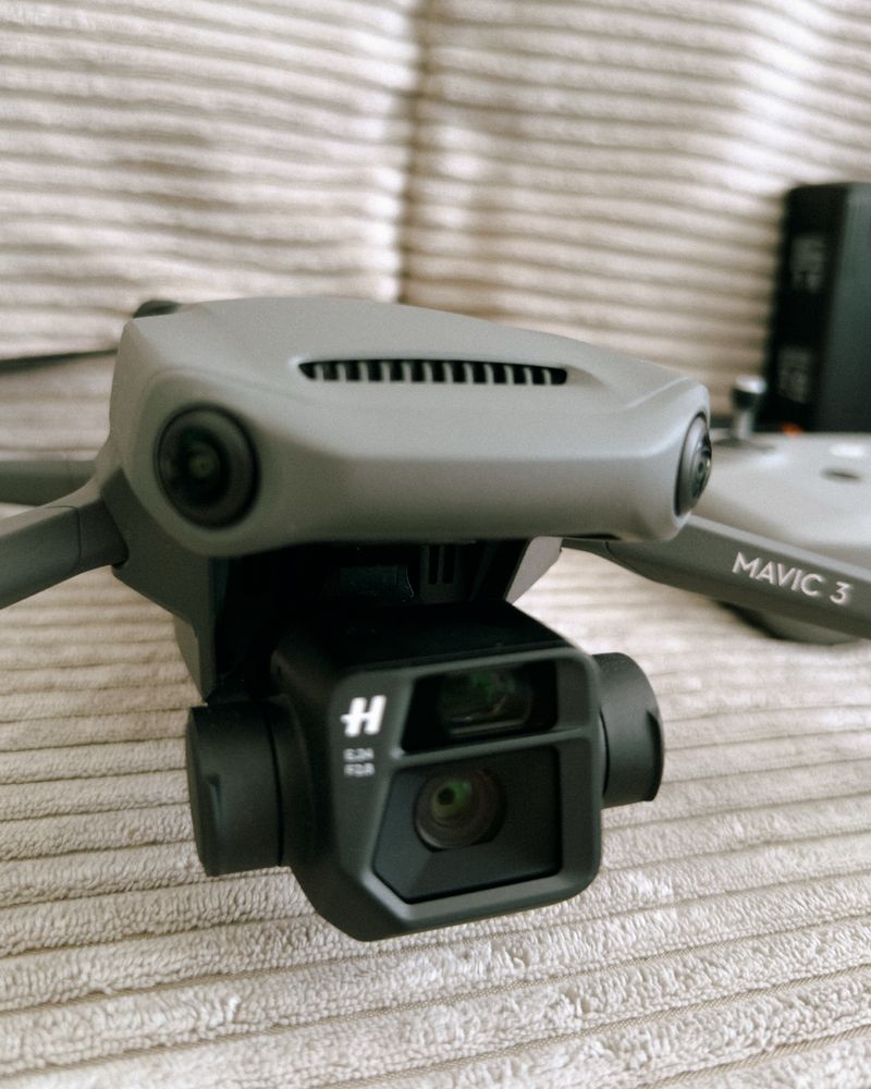 Квадрокоптер DJI Mavic 3 Fly more combo, дрон