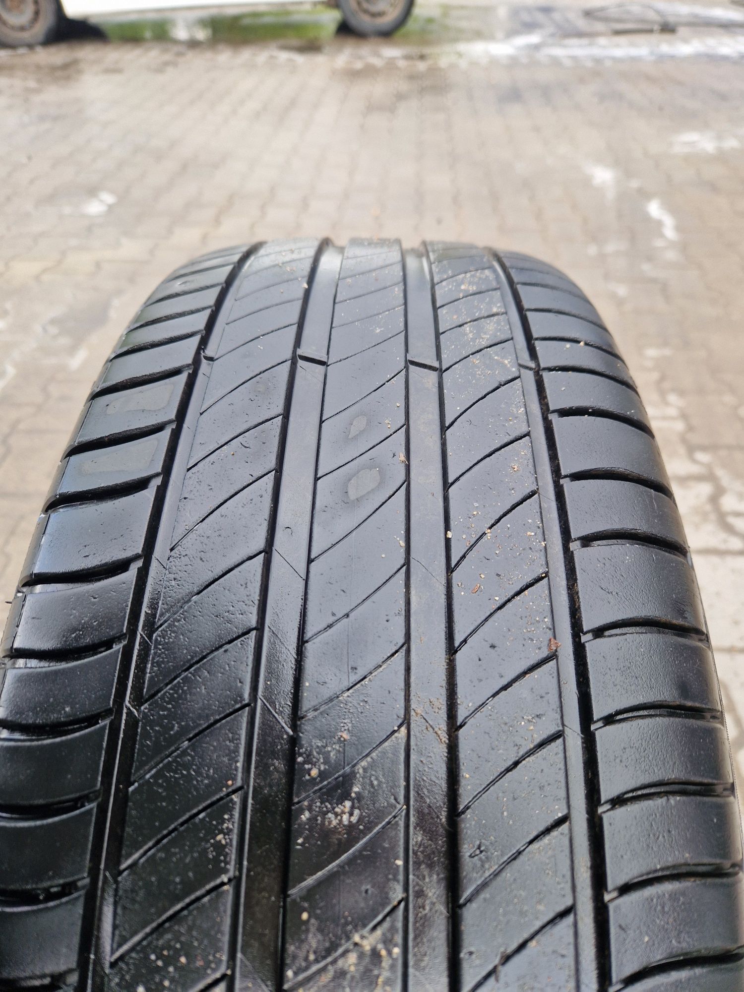 Nowe Kola Audi 235/55 18R Q3 LATO