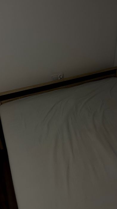 Meble sypialniane Black Red White OREN – łóżko szafki komoda biurko