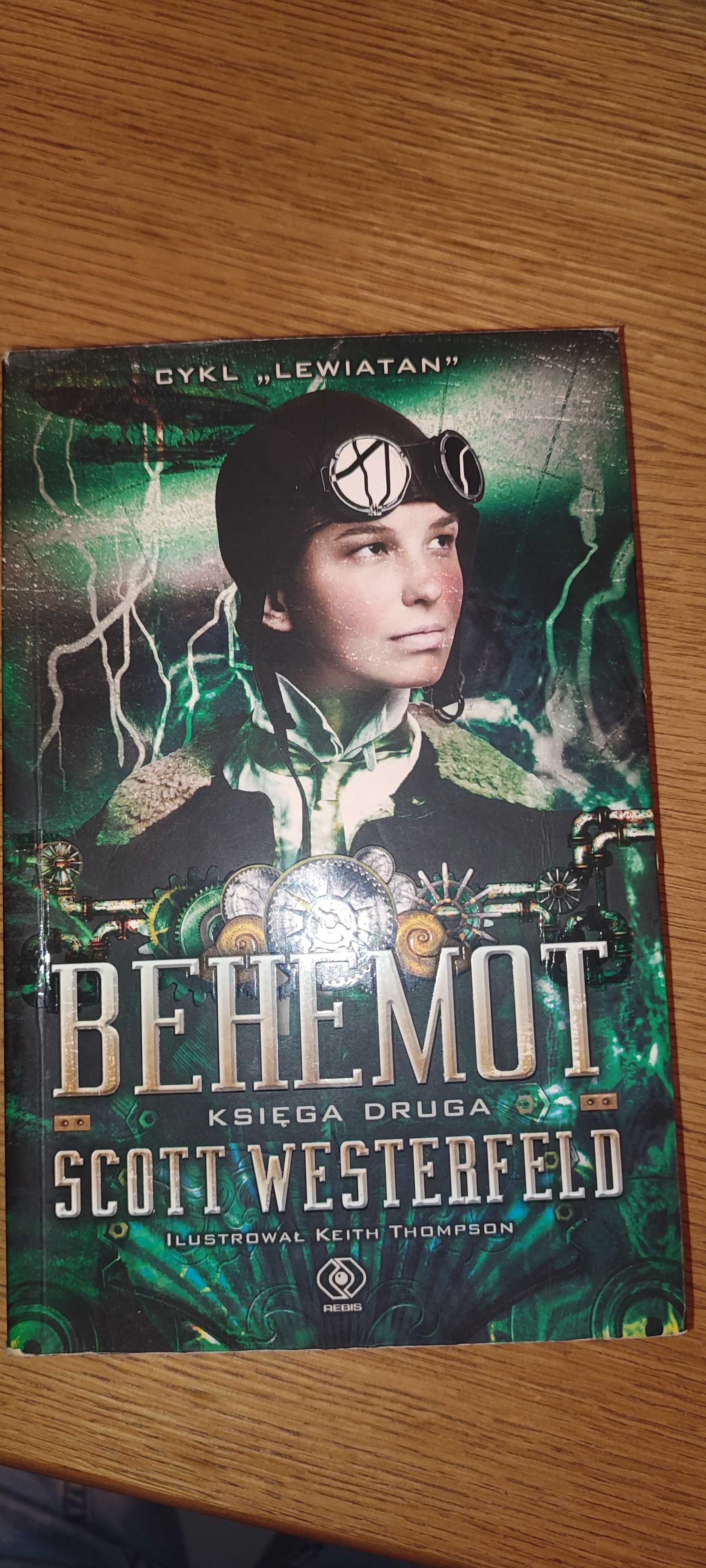 Behemot.  Scott Westerfeld