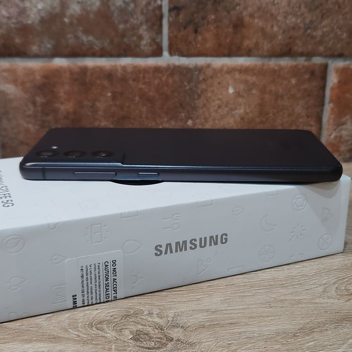 Zadbany Samsung Galaxy S21 FE