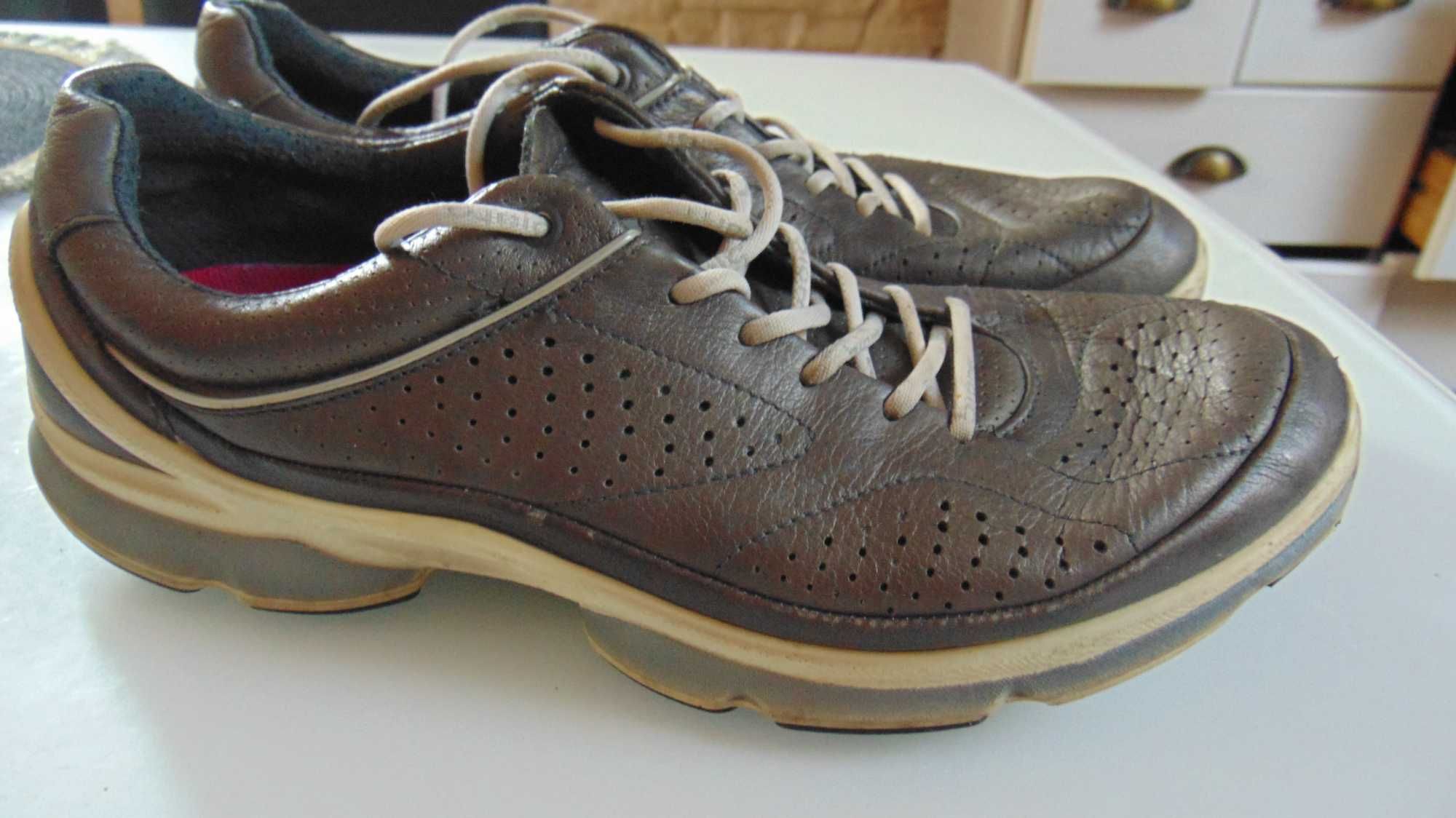 ecco biom natural motion roz 39