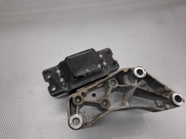 Apoio do motor AUDI A3 (8P1)