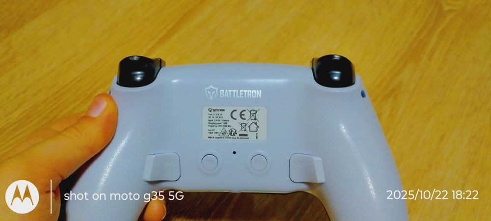Pad battletron z dodatkowymi przyciskami na ps4
