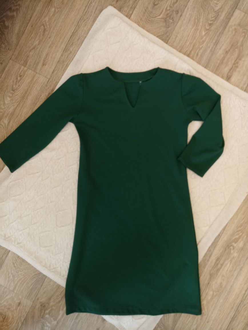 Сукня, плаття жіноче 42-44 розмір S-M