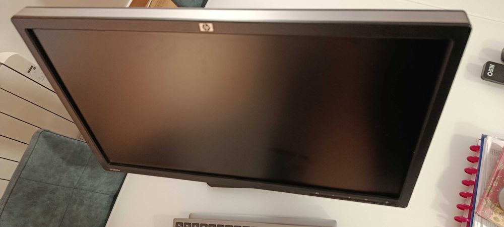 Monitor HP ZR22w