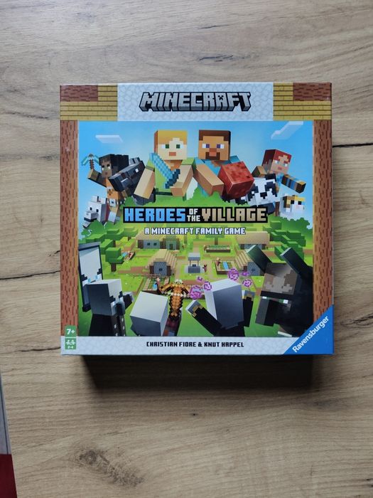 Gra Minecraft Heroes of the village Ravensburger