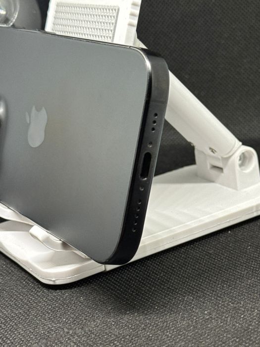 Iphone 16 pro фіз сім.100 акумулятор ще на гарантії!