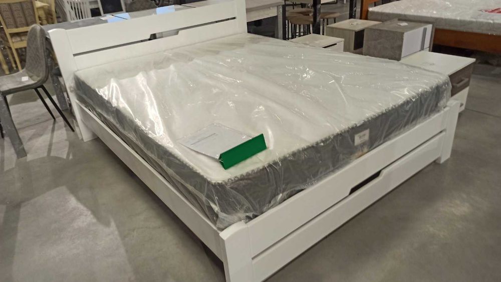 Дерев'яне ліжко ІРІС (160*200) з масиву вільхи, від виробника.