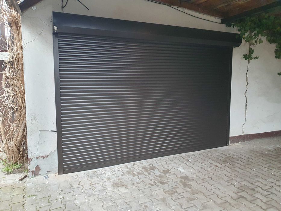 Brama Rolowana PA 77 250x200 Brąz Ral 8014