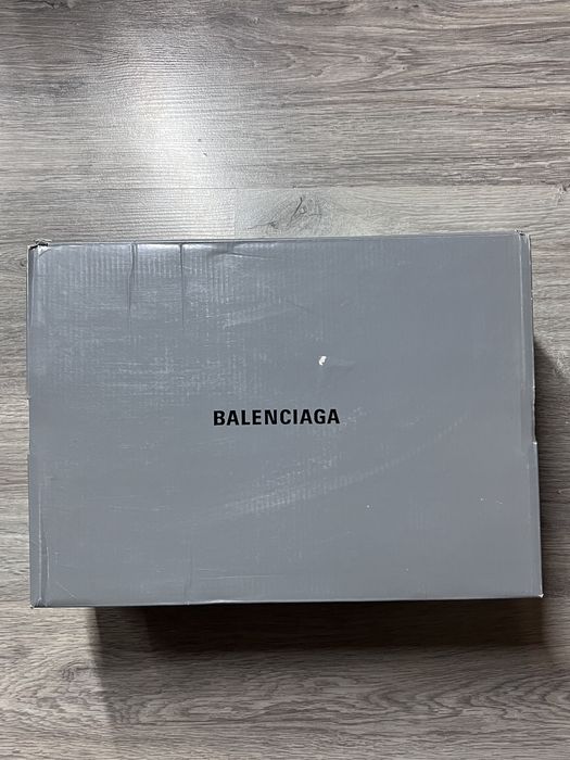 Balenciaga Runner 6.0 ( 43 )