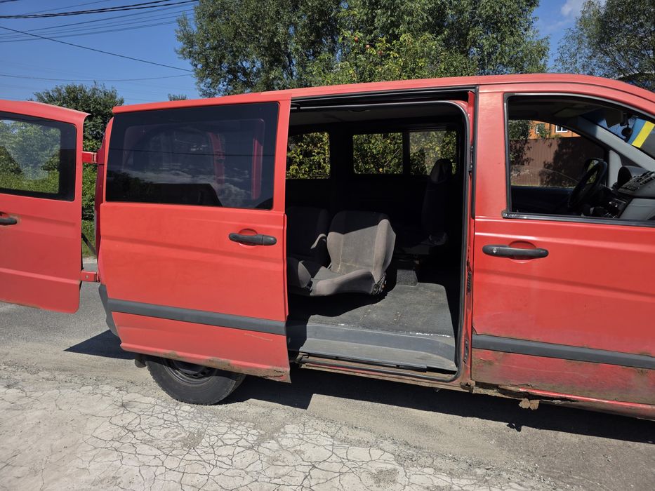 Mercedes Vito 109