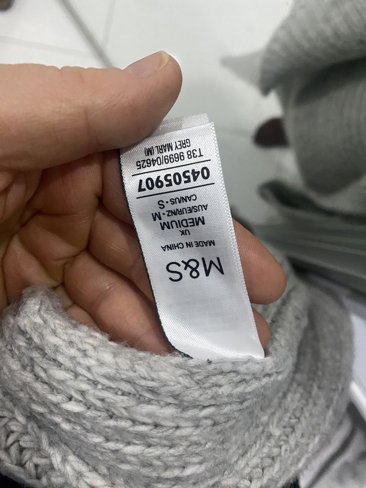 Безрукавка Marks & Spencer
